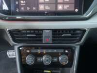 Volkswagen Taos 2024 5p Highline L4/1.4/T Aut 2024 Volkswagen Taos Venta Interiores 10